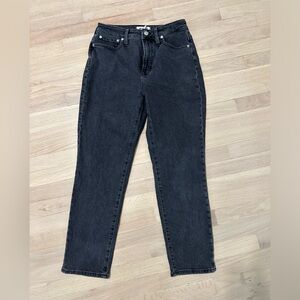 Madewell curvy perfect vintage Jean. Size 27.